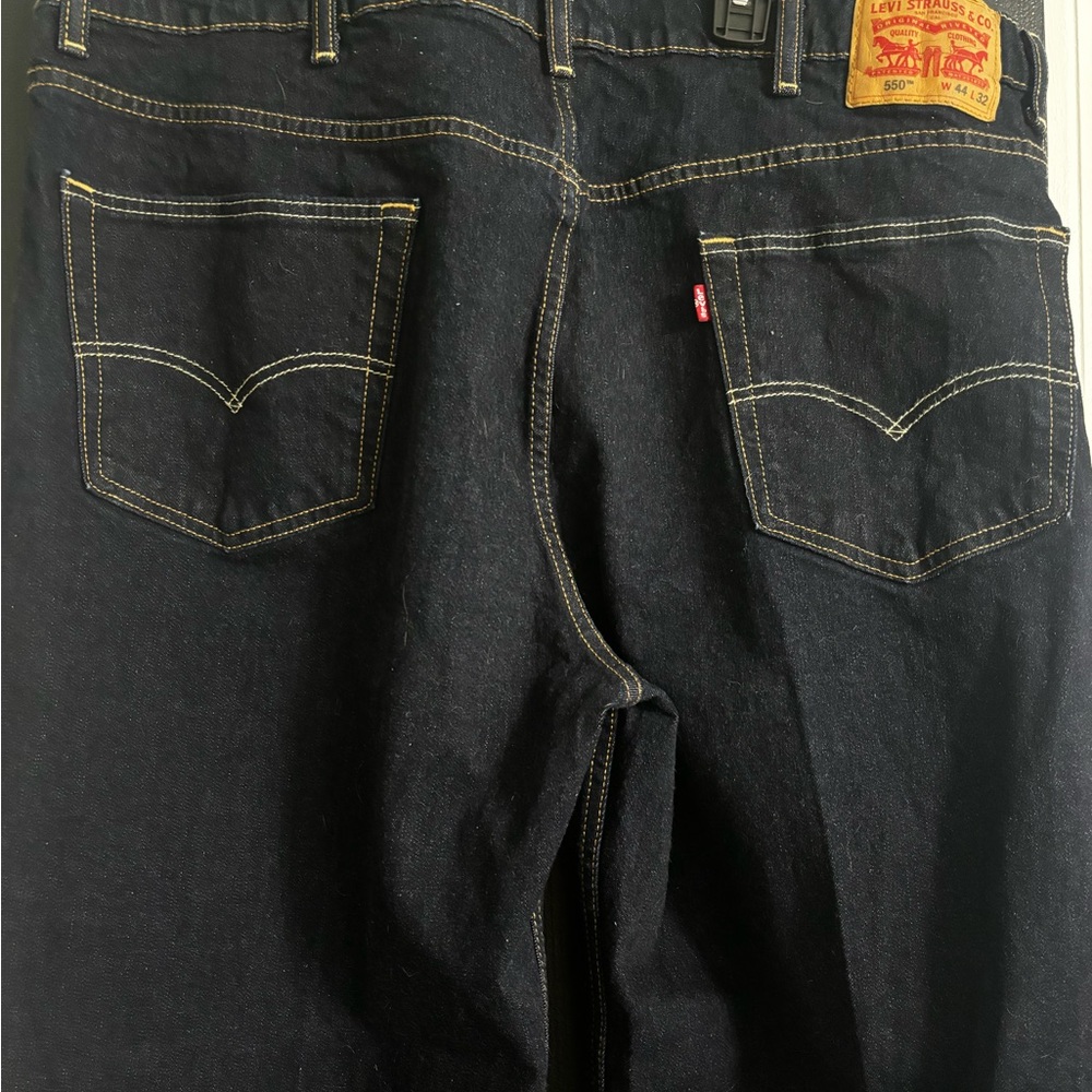 Men’s Levi’s 550 Big & Tall. Dark blue. Size 44x32
